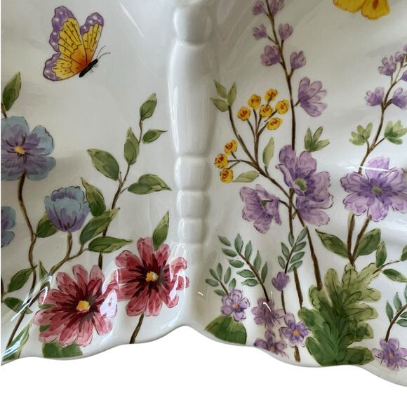 MAXCERA Spring Floral Butterfly Shaped Ceramic Dinner Plates 11x9 Set of 4 New - Picture 3 of 16